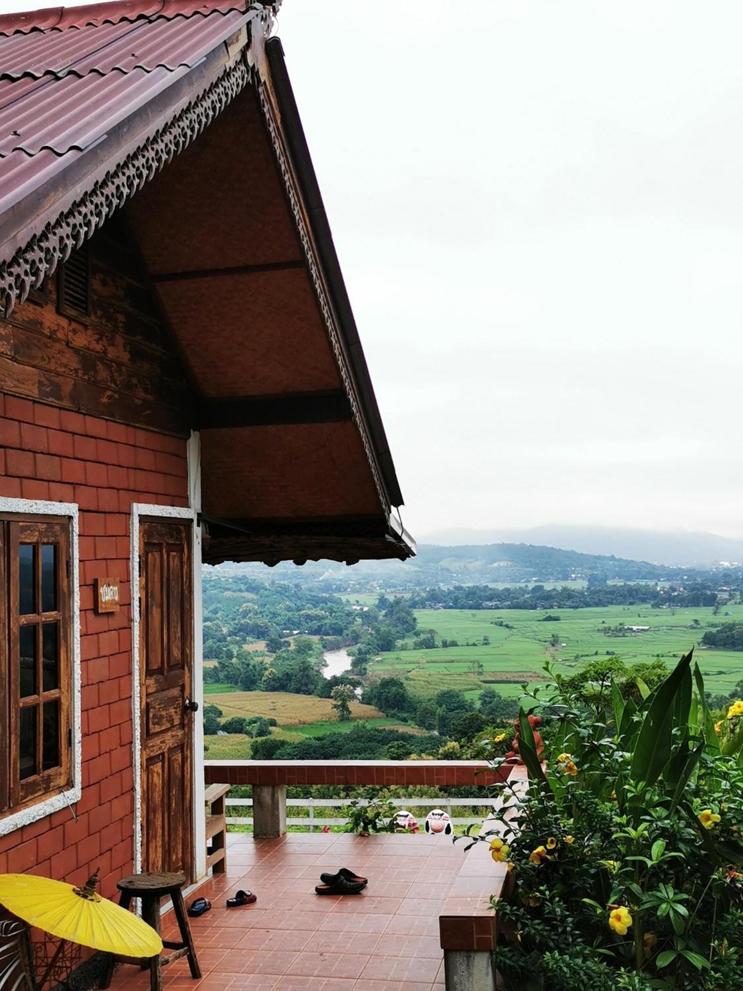 Hotel มนต์เมืองแจ่ม Landkreis Landkreis Mae Chaem Exterior foto